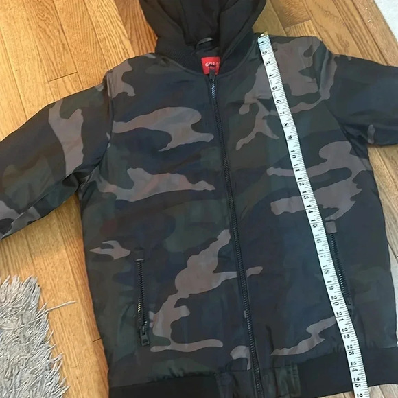 2 for 15 GUESS JACKET - Picture 5 of 9